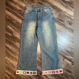 Davi & Dani Wide Leg Jeans with Crochet Granny Square Hem – Size M – Boho Retro